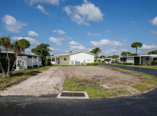 8001 Esperanza Bay, Boynton Beach, FL 33436
