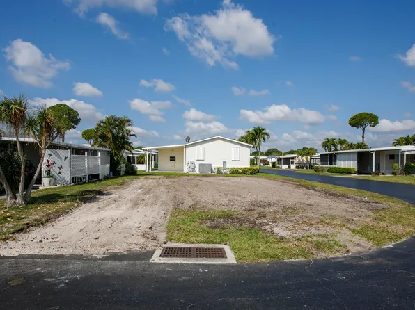 8001 Esperanza Bay, Boynton Beach, FL 33436