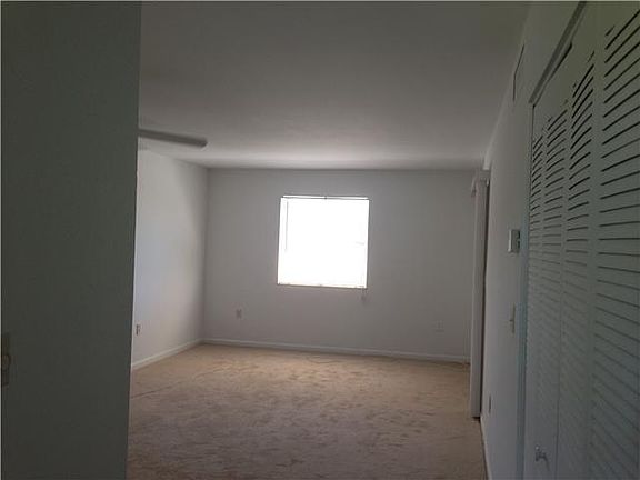 3rd image of 6094 Forest Hill Blvd APT 206