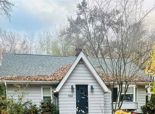 724 Silvercrest Dr, Wadsworth, OH 44281