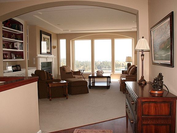 Grand views from this entry!