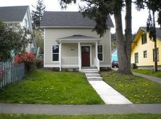 910 E Maple St, Bellingham, WA 98225