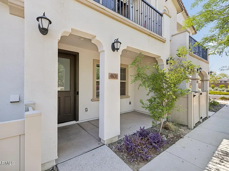 4631 S Element St — Photo 2