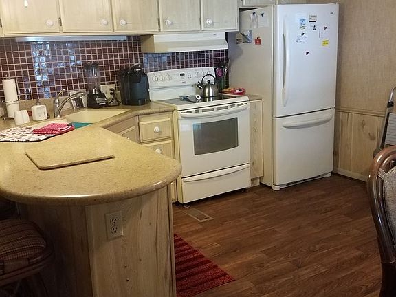 4th image of 729 Royal Palm Ave #R6-2020