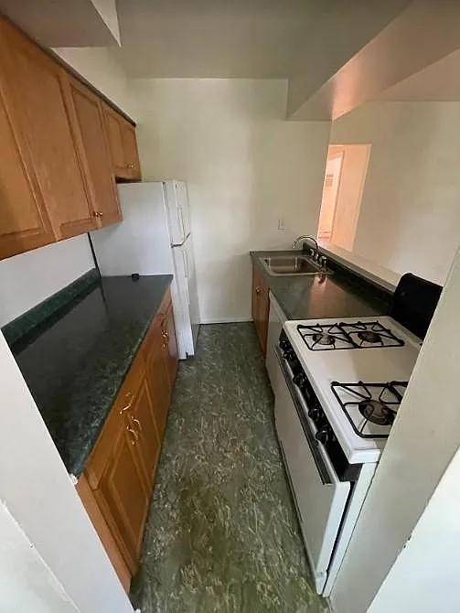 2 bed, 13362 sqft, $1,500 — Photo 2