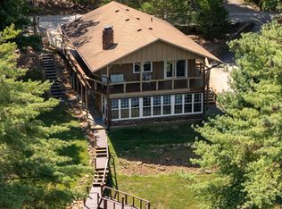 135 Oak Cir, Goreville, IL 62939