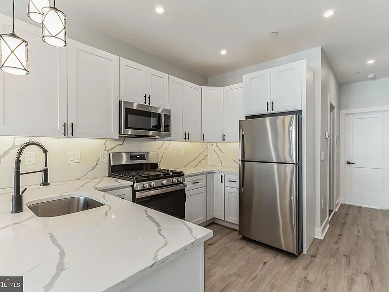 New Construction Breweytown Apartments — Photo 3