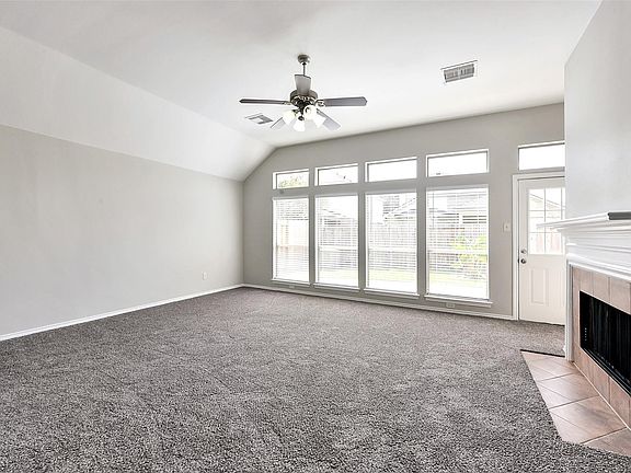 3rd image of 2024 Shore Breeze Dr