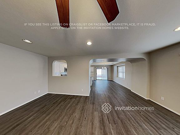 4th image of 10908 E Forge Ave