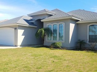 121 Golf House Rd, Laguna Vista, TX 78578