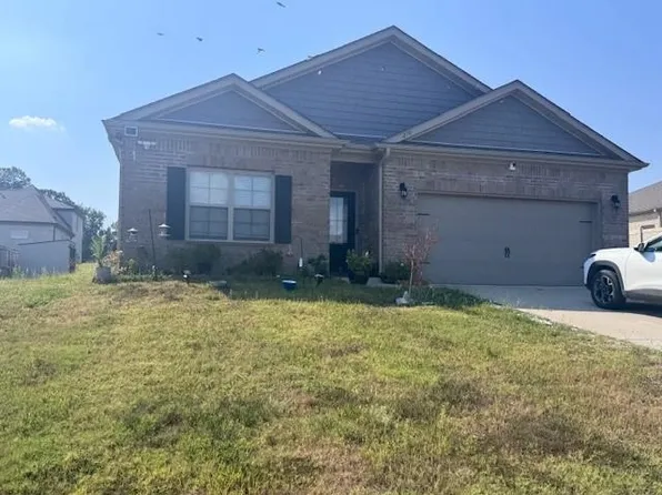 270 Lilly Dr, Oakland, TN 38060
