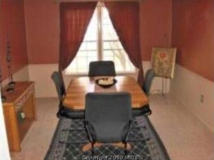 4th image of 15686 Thistle Ct