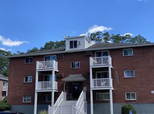616 Boston Post Rd E APT 9, Marlborough, MA 01752