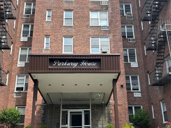 61 Bronx River Road #8E, Yonkers, NY 10704