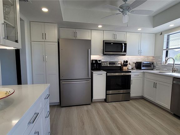 5th image of 13240 White Marsh Ln #3127