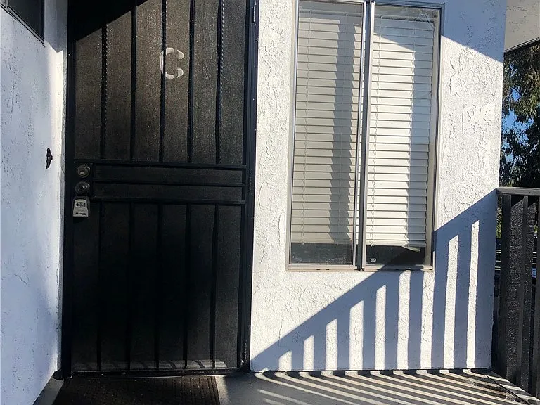 402 Detroit Ave #C — Photo 4