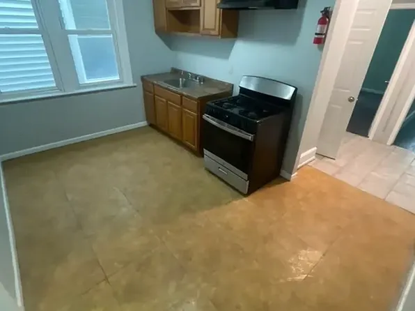 382 Sanford Ave Floor 3, Newark, NJ 07106