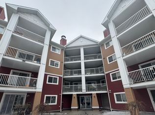 10 Prestwick Bay SE #3414, Calgary, AB T2Z 0B3