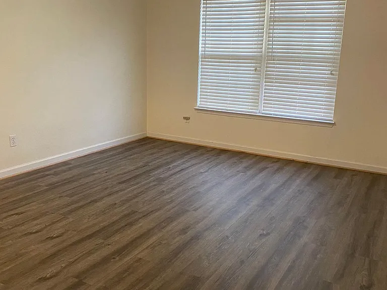 7120 Tyner Crossing Dr — Photo 10