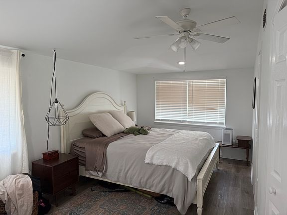 5th image of 1116 1st St S #1