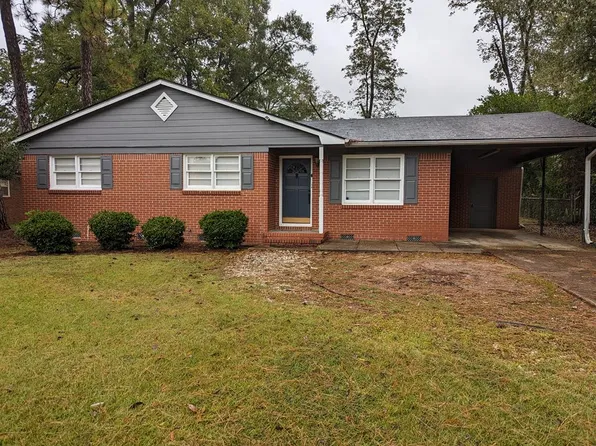2213 Pembroke Dr, Albany, GA 31707