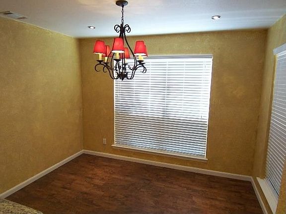 3rd image of 2100 Willoughby Ln APT 4514