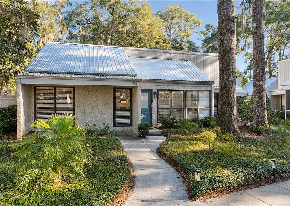1st image of 711 Deer Run Villas