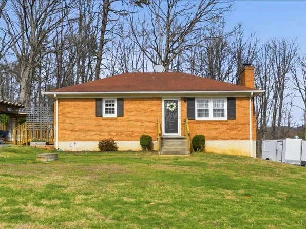 108 Mount Sterling Dr, Lynchburg, VA 24502