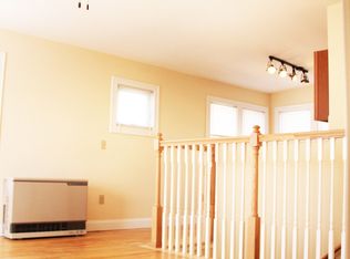 69 Spring St, Burlington, VT 05404