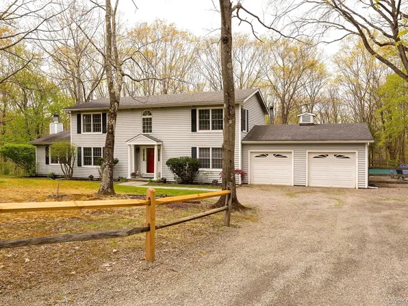 33 Willow Brook Ridge, Clinton Corners, NY 12514