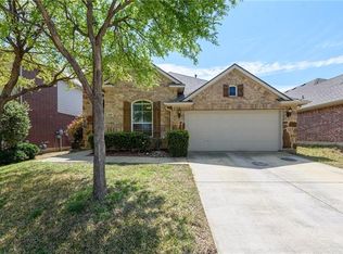 496 Liberty Way, Lake Dallas, TX 75065