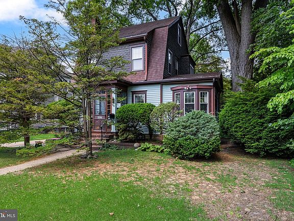 4th image of 6127 W Walnut Ave