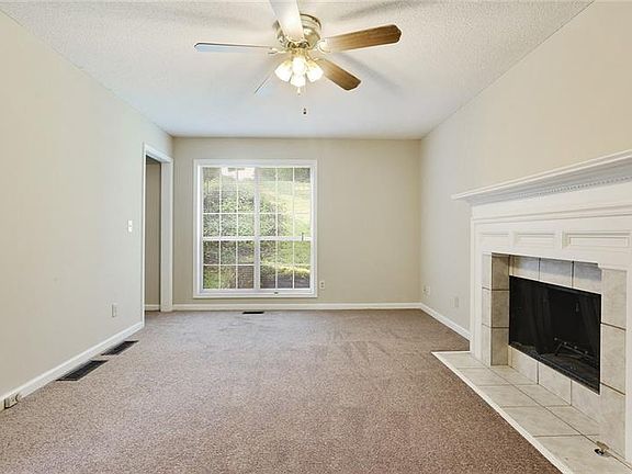 4th image of 1928 Knipe Dr SW