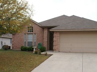 1728 Overland St, Fort Worth, TX 76131