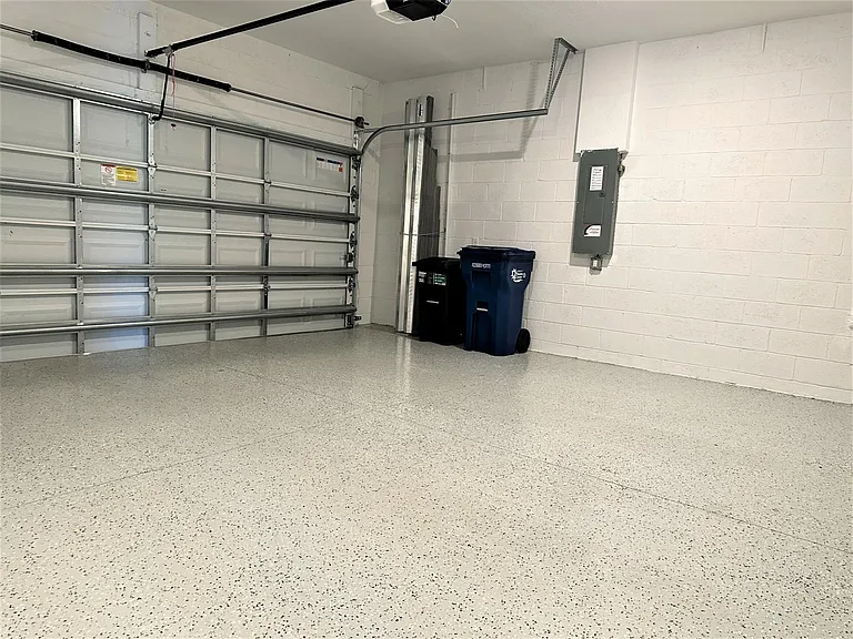 6412 Grandview Hill Ct — Photo 22
