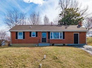 2306 Park Hill Rd, Staunton, VA 24401