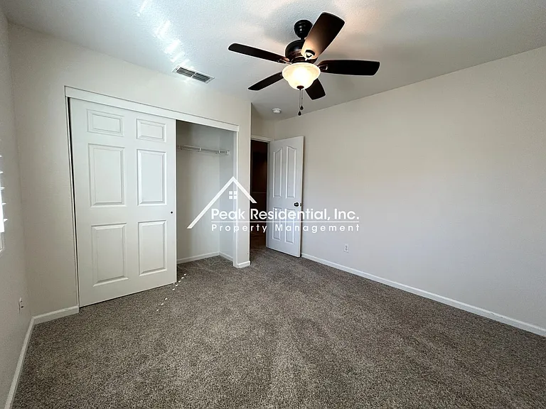 9196 Cortina Cir — Photo 16