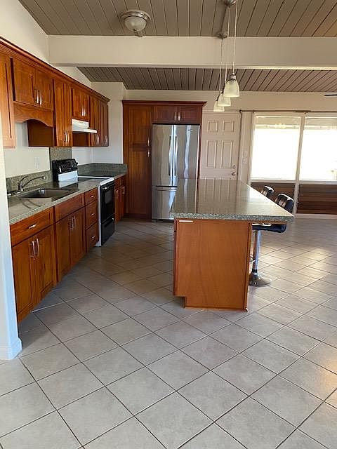 1st image of 728 Hoomoana St #A