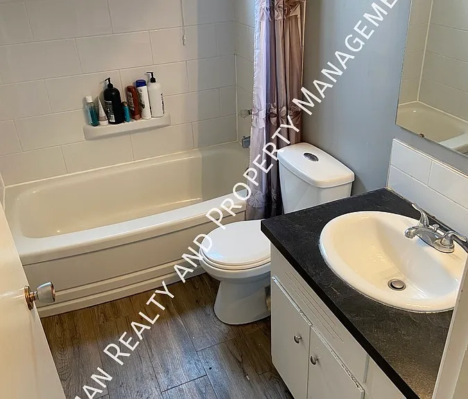 2119 Osler St — Photo 8