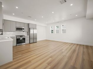 910 N Hudson Ave, Los Angeles, CA 90038