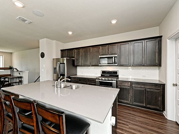 4th image of 7803 Norah Dr