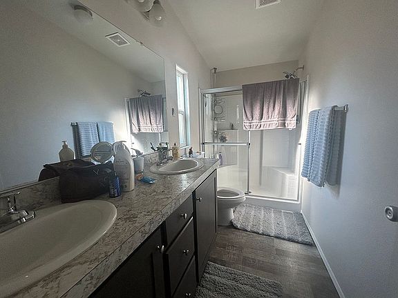 5th image of 3799 Bettie Ave