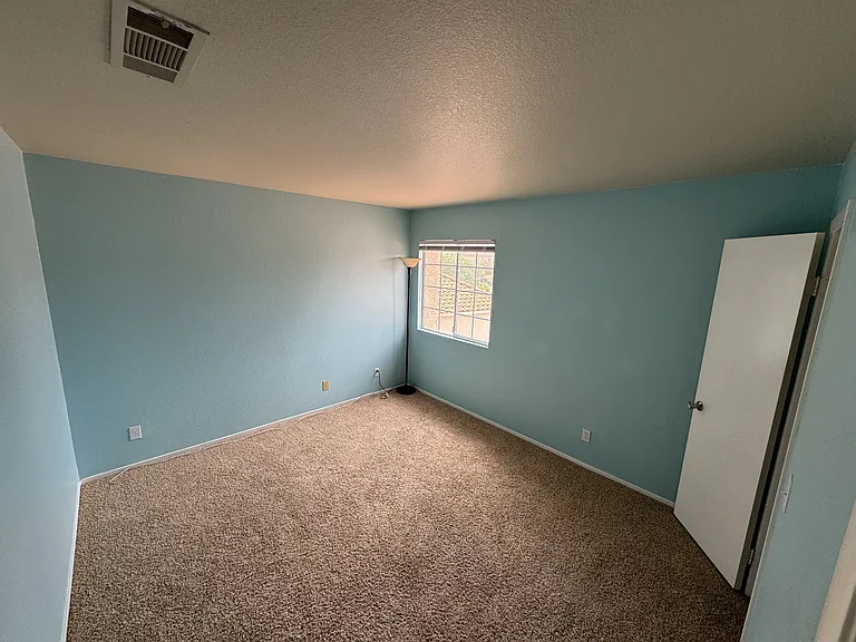 1652 Sand Canyon Dr — Photo 15