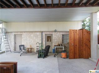 920 Schumans Beach Rd, New Braunfels, TX 78130