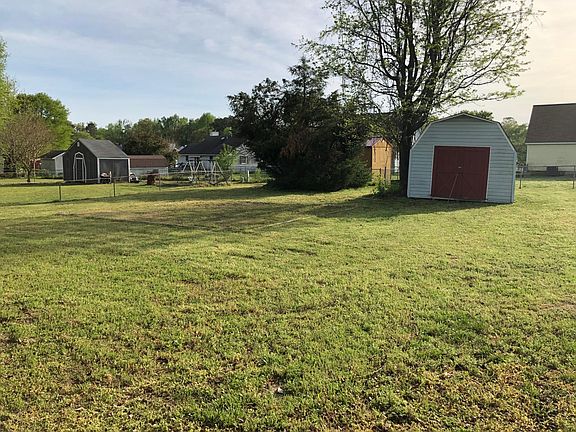3rd image of 4341 Cypress Dr