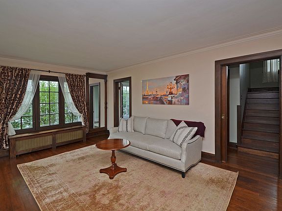 2nd image of 3699 Rocky River Dr