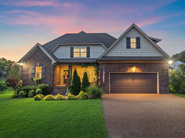 835 Manner Ln, Lebanon, TN 37087