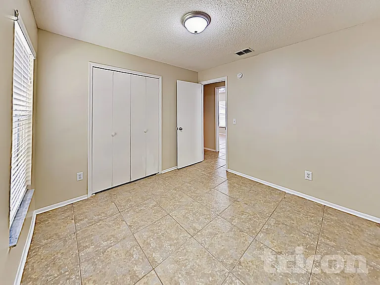 1248 E Cleveland Ave — Photo 12