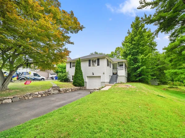 63 Crocker Avenue, West Hartford, CT 06110