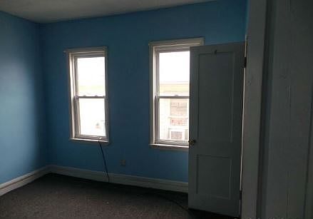 2nd image of 110112 Bester St